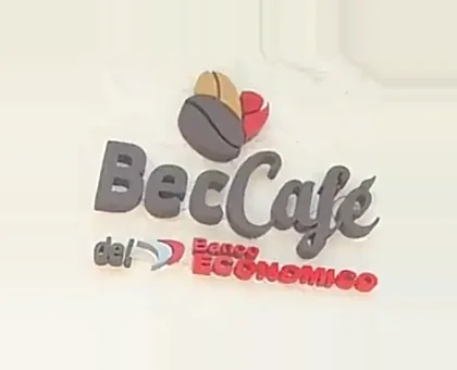 El letrero de un BecCafé: el logo BecCafé sobre el de Banco Económico